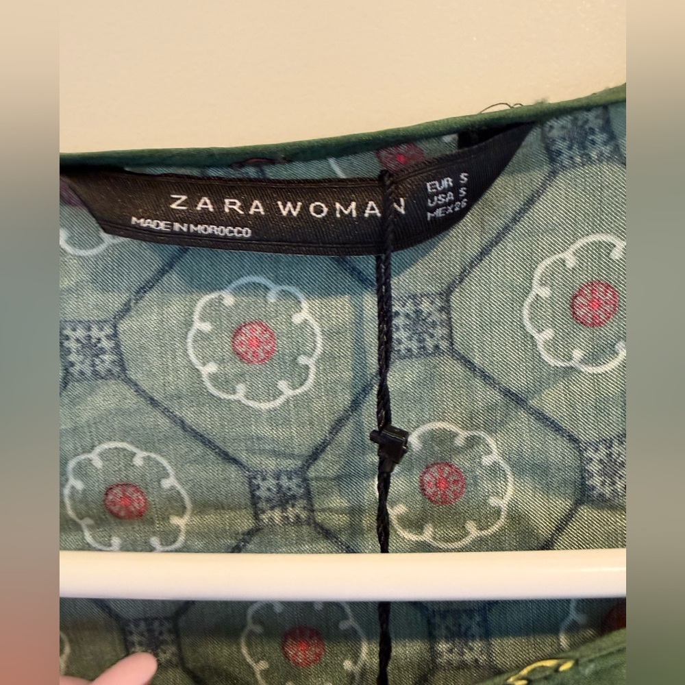Zara NWT Green Paisley Print Bohemian Mini Dress - Picture 7 of 7